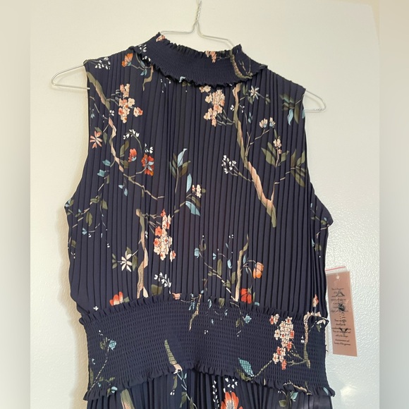 Summer Dress - Picture 4 of 7